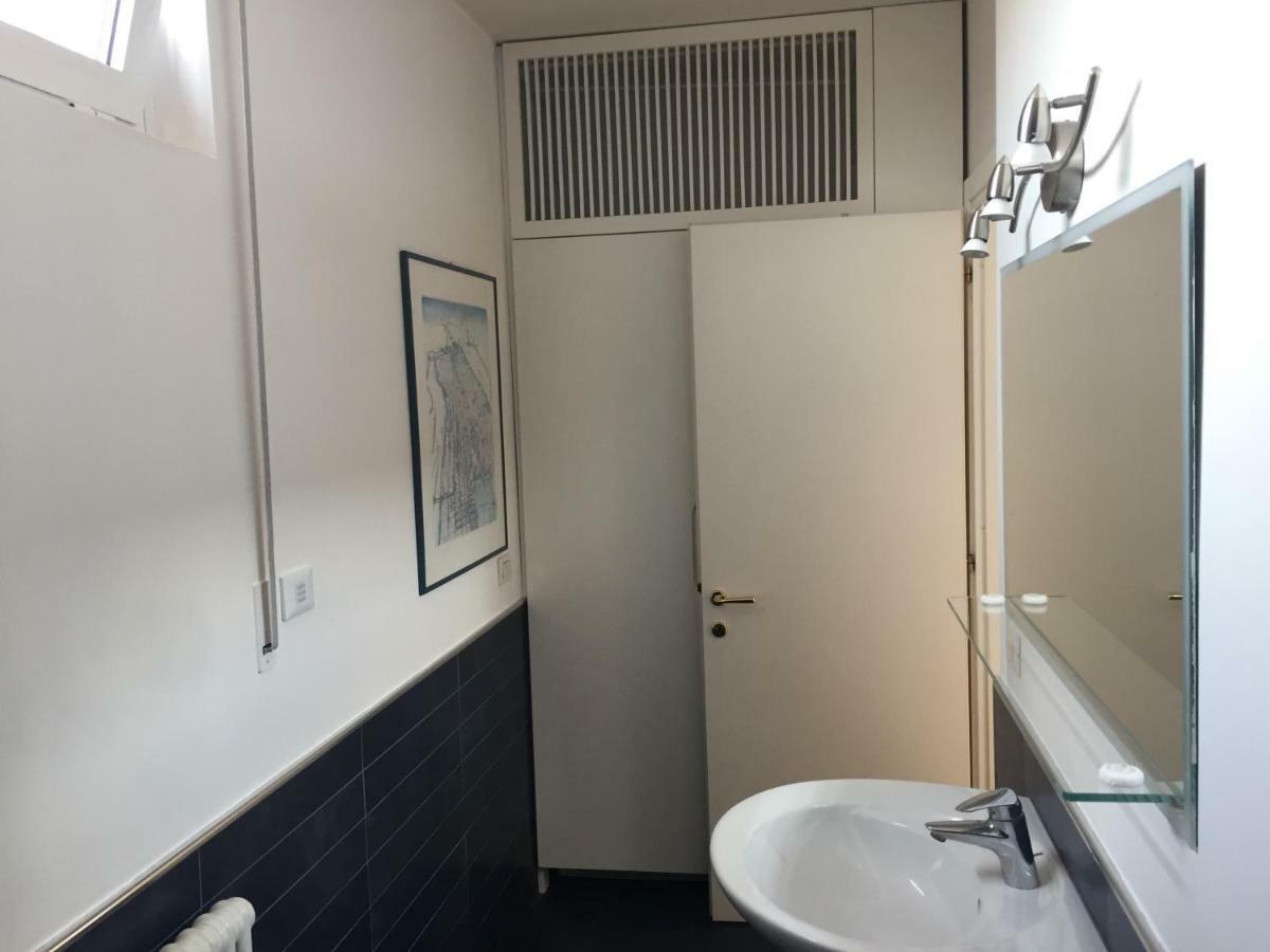 فيرونا Cov Room المظهر الخارجي الصورة
